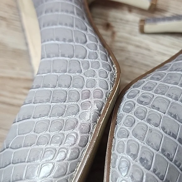 Nine West Womens Gwendle Pointed Toe Grey Pump Croc Embosed Closed Toe Shoes - Picture 7 of 14